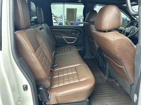 Used 2024 Nissan Titan Platinum Reserve w/ Moonroof Package image 22