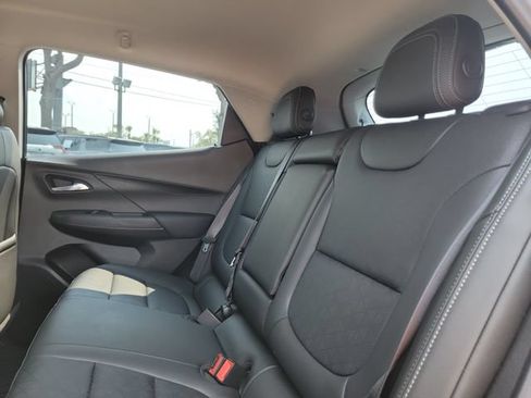 Used 2023 Chevrolet Bolt LT w/ Infotainment Package FWD image 19