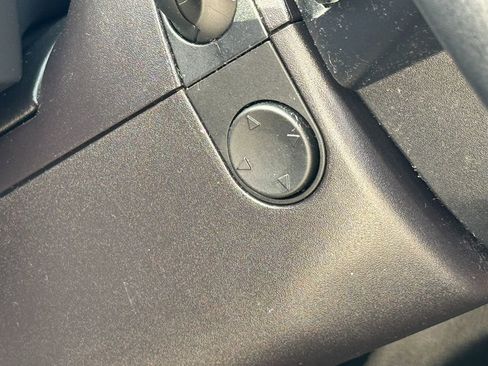 Used 2016 Lincoln MKX Select image 47