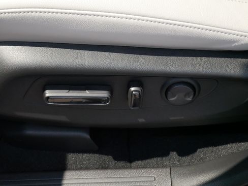 Used 2026 Honda CR-V EX-L image 29