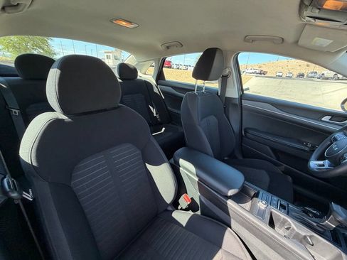 Used 2025 Kia K5 LXS FWD image 14