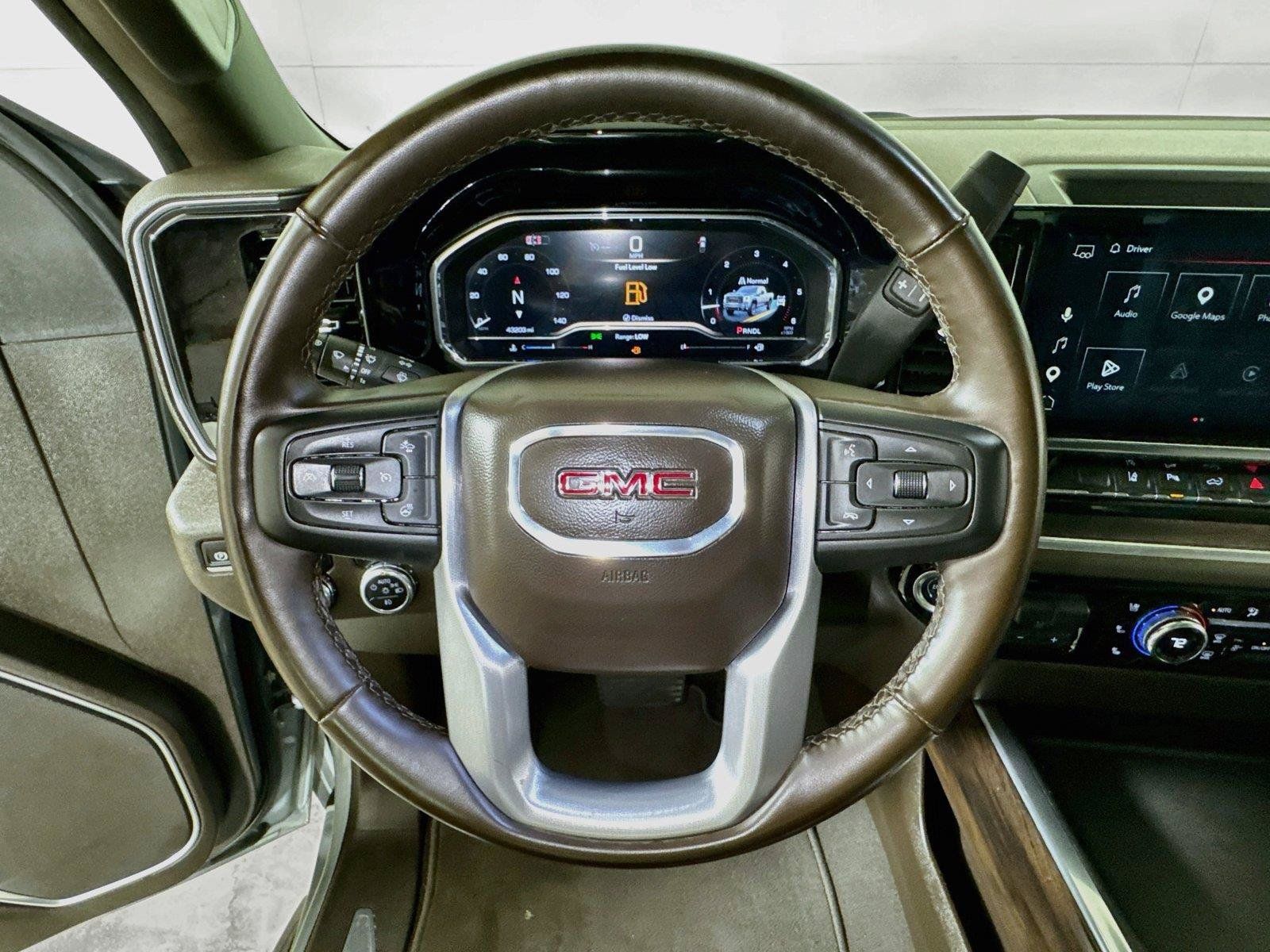Used 2025 GMC Sierra 2500 SLT w/ Texas SLT Premium Package AWD/4WD image 9