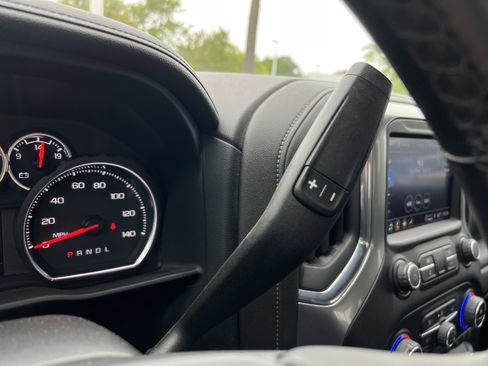 Used 2023 Chevrolet Silverado 2500 LTZ w/ LTZ Convenience Package image 25