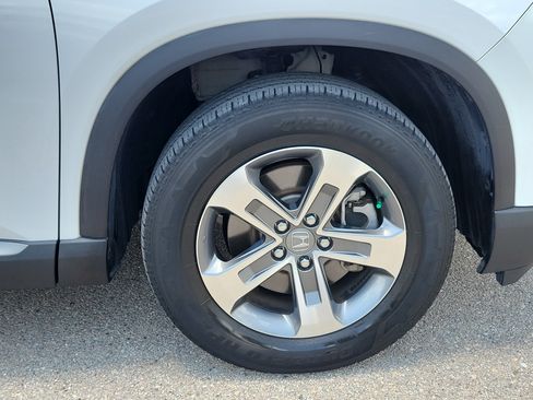 Used 2024 Honda Pilot EX-L image 12