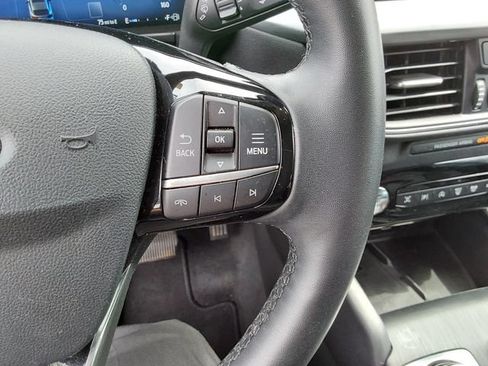 Used 2024 Ford Escape Platinum AWD/4WD image 24