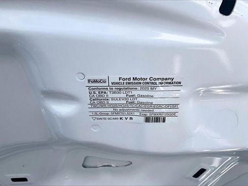 Used 2025 Ford Escape ST-Line w/ Tech Pack #1 image 30