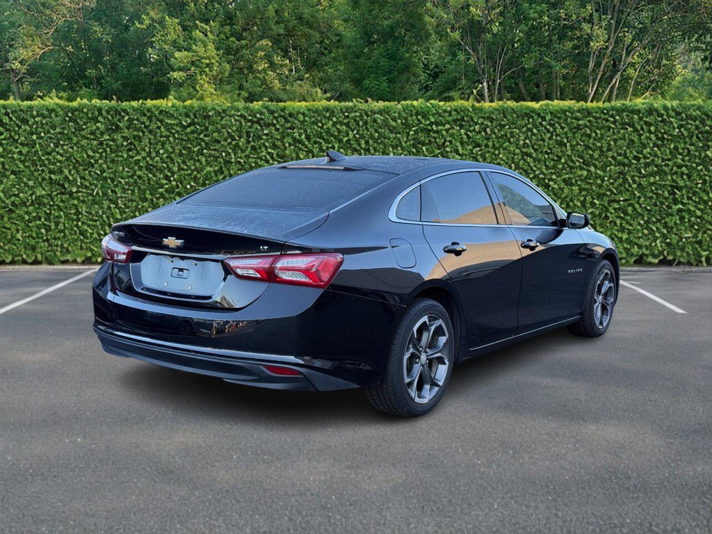 Used 2021 Chevrolet Malibu LT FWD image 3