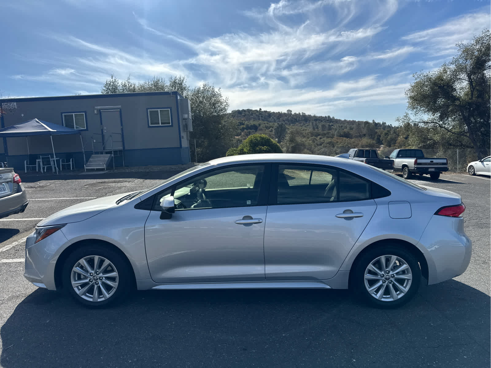 Used 2026 Toyota Corolla LE w/ LE Premium Package FWD image 8
