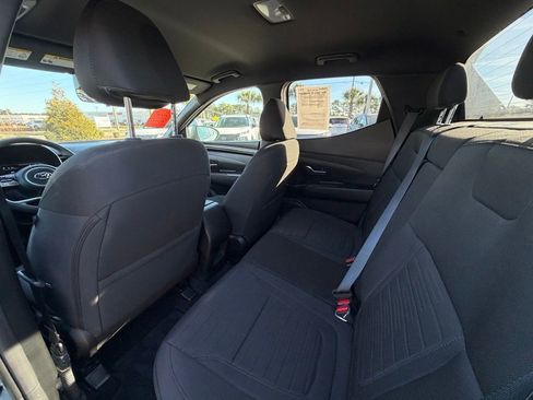 Used 2023 Hyundai Santa Cruz SE image 22