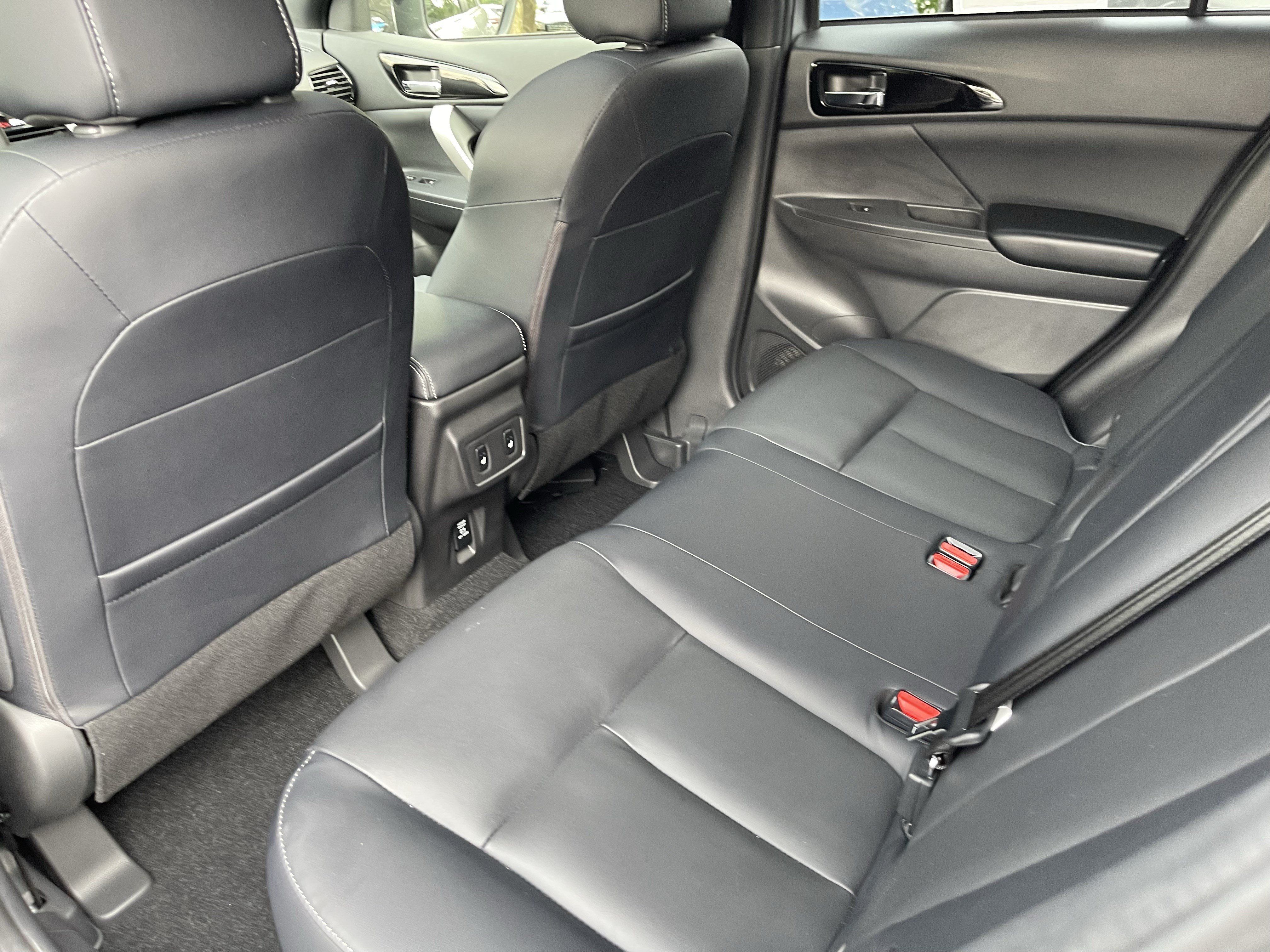 Used 2023 Mitsubishi Eclipse Cross SE AWD/4WD image 17