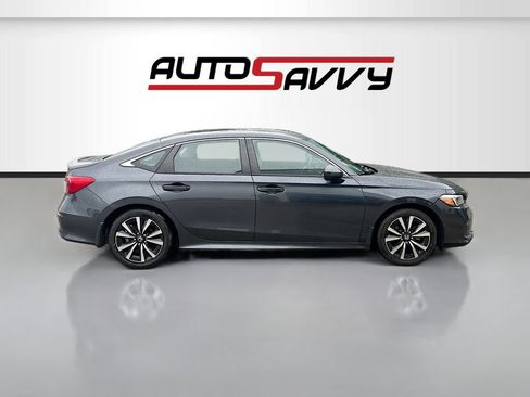 Used 2022 Honda Civic EX image 8