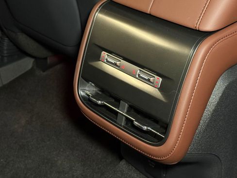 New 2026 Lincoln Nautilus Reserve image 16