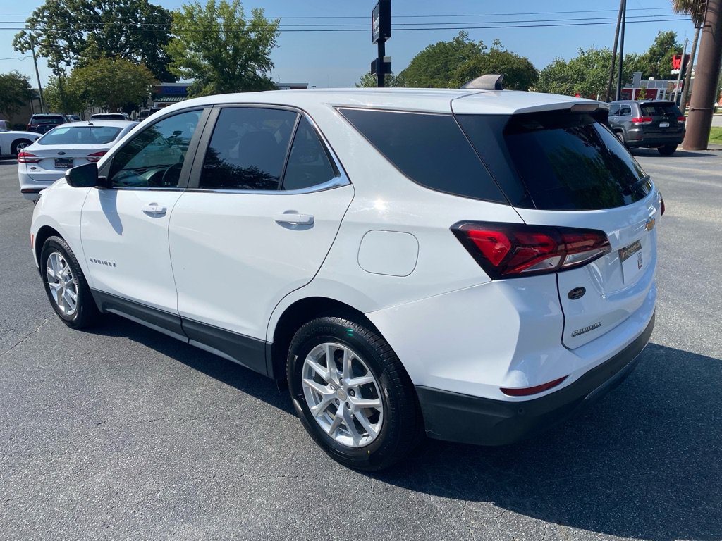 Used 2024 Chevrolet Equinox LT FWD image 4