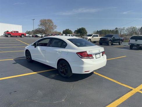 Used 2015 Honda Civic LX image 4