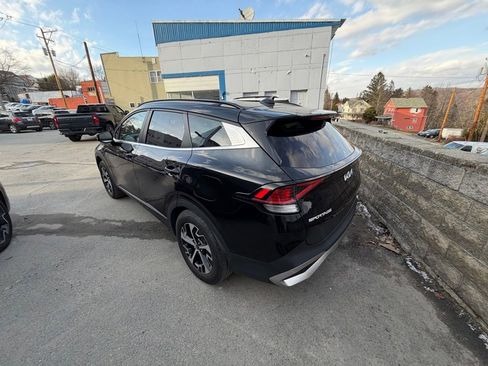 Used 2023 Kia Sportage EX w/ EX Premium Package image 3