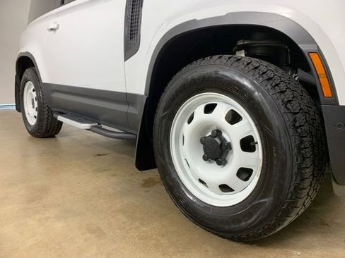 Used 2022 Land Rover Defender 90 S AWD/4WD image 6