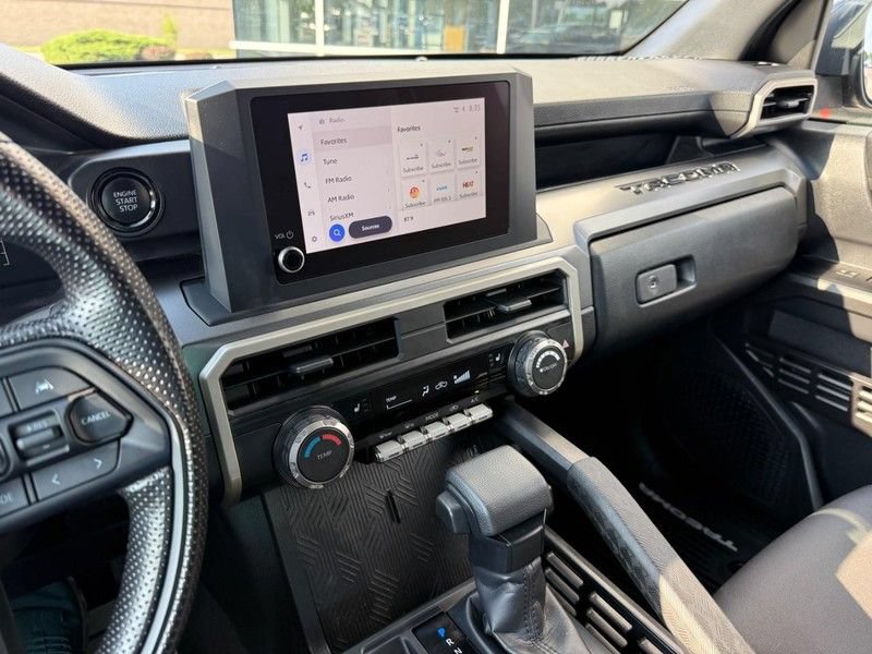 Used 2026 Toyota Tacoma SR5 AWD/4WD image 25