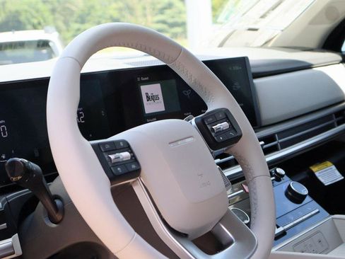 New 2026 Hyundai Santa Fe SE image 27