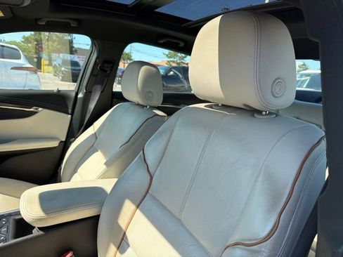 Used 2017 Chevrolet Impala Premier FWD image 13