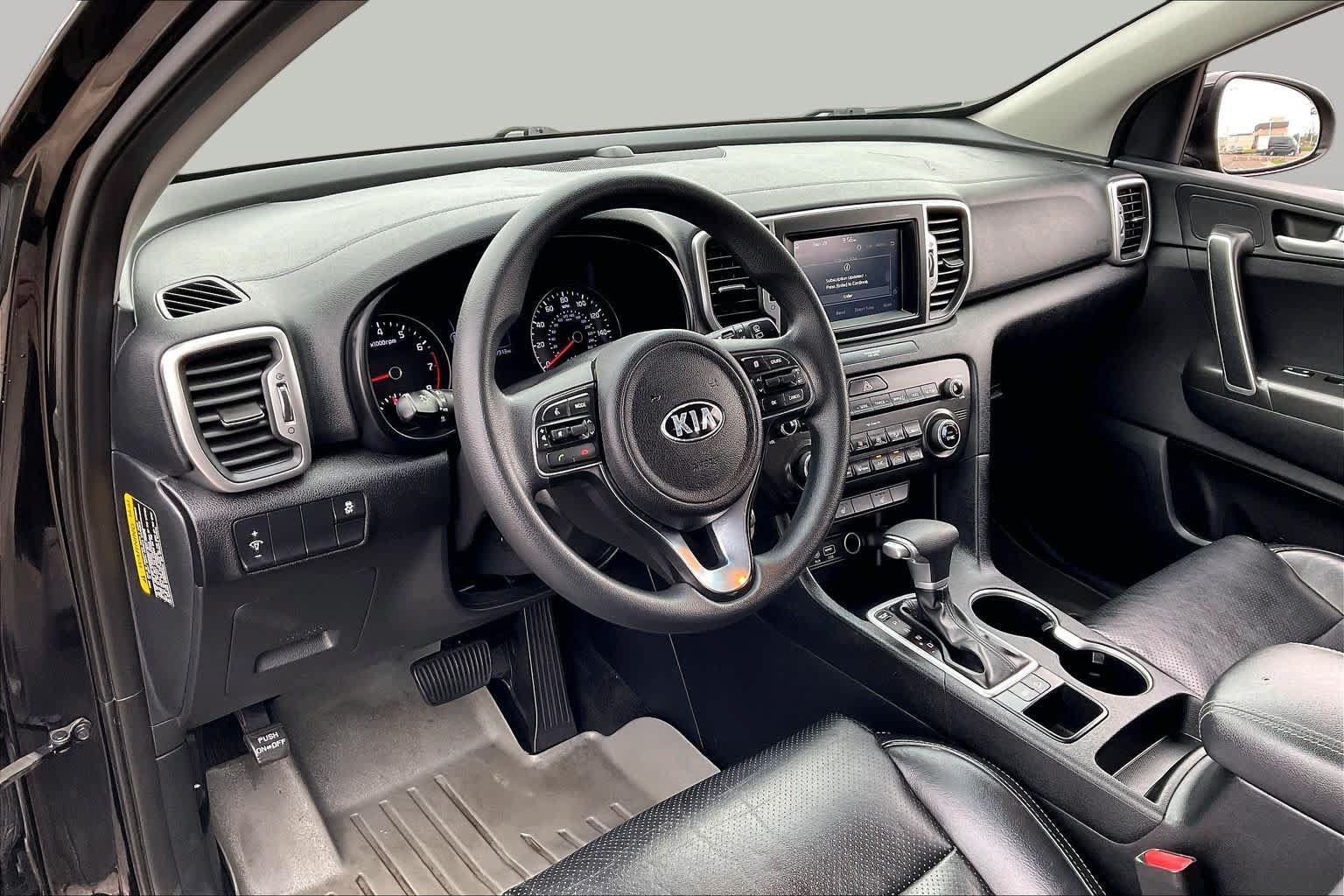 Used 2017 Kia Sportage LX w/ LX Popular Package FWD image 16