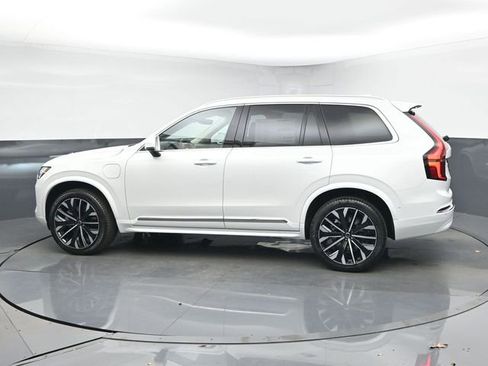 New 2026 Volvo XC90 T8 Ultra w/ Protection Package Premier AWD/4WD image 5