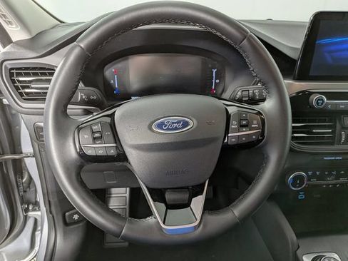 Used 2023 Ford Escape Active AWD/4WD image 16