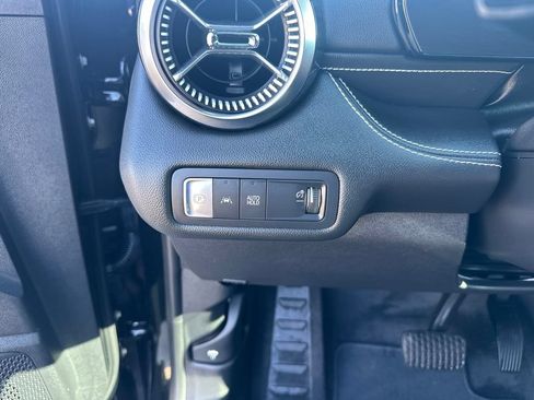 Used 2024 Chevrolet Blazer EV LT AWD/4WD image 11