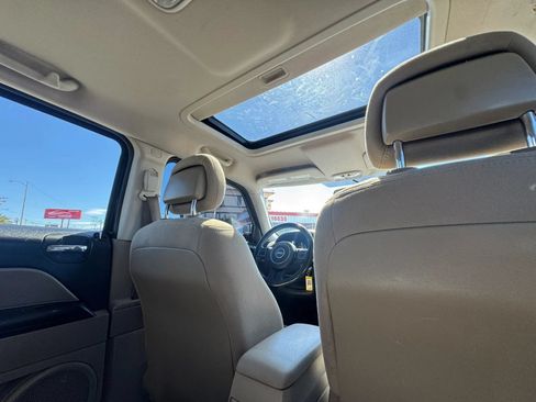 Used 2014 Jeep Patriot Latitude w/ Sun/Sound Group AWD/4WD image 25