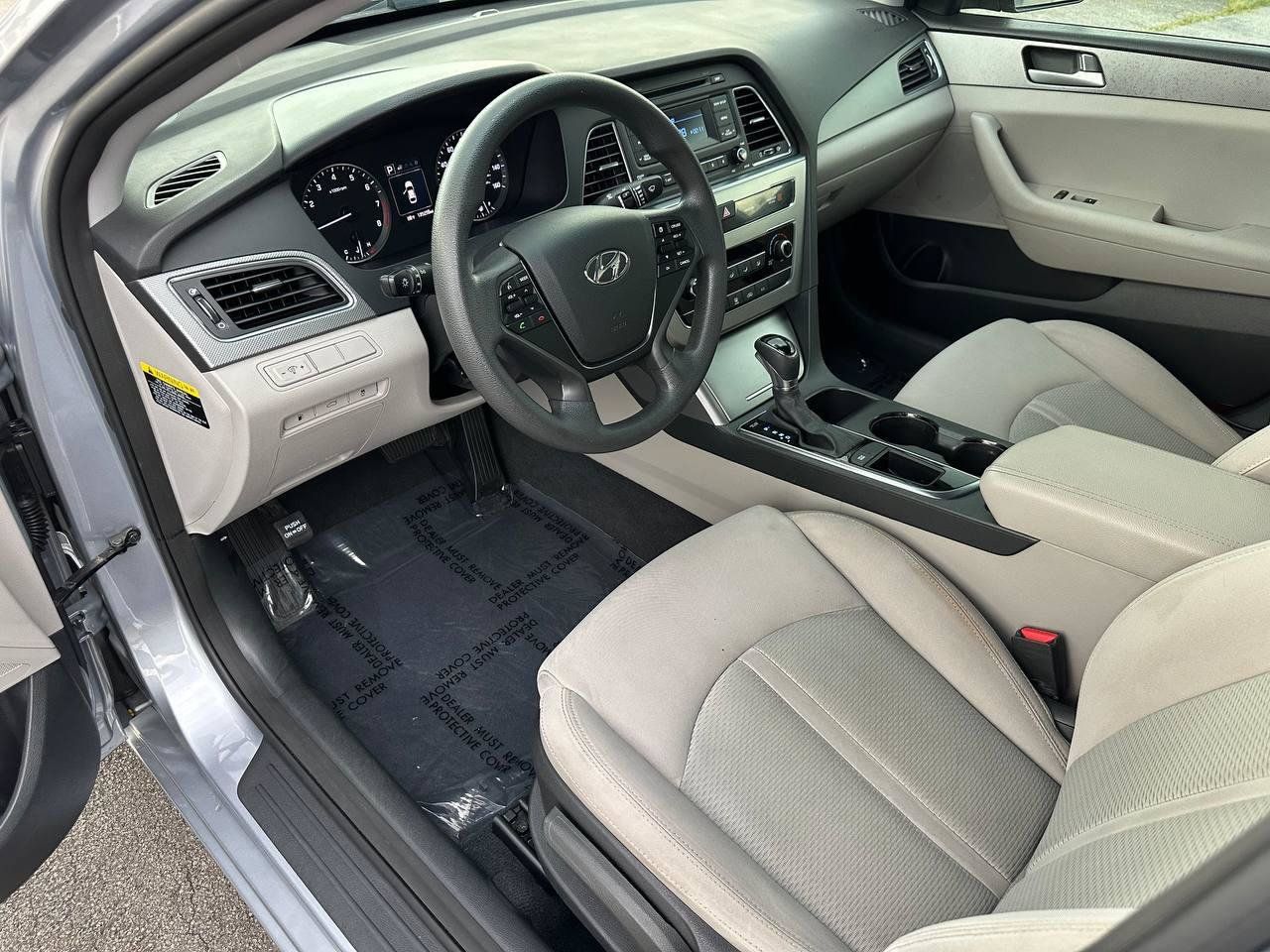 Used 2015 Hyundai Sonata SE FWD image 15