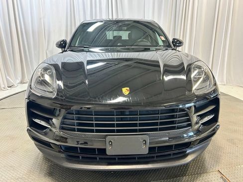 Used 2021 Porsche Macan AWD/4WD image 32