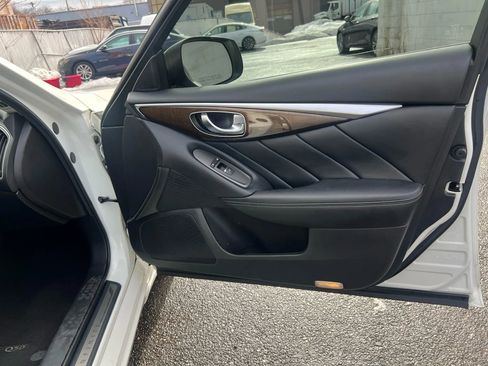 Used 2019 INFINITI Q50 Luxe w/ Essential Package (3.0T Luxe) image 28