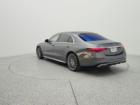 Used 2023 Mercedes-Benz S 500 4MATIC image 7