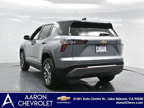 New 2026 Chevrolet Equinox LT w/ Convenience Package II image 5