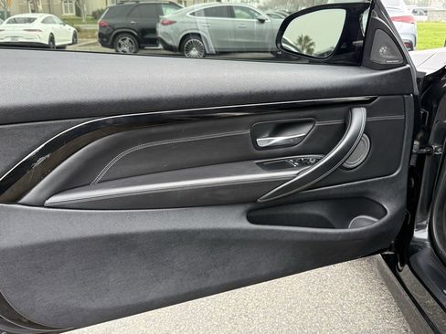 Used 2020 BMW M4 Coupe w/ Competition Package image 21