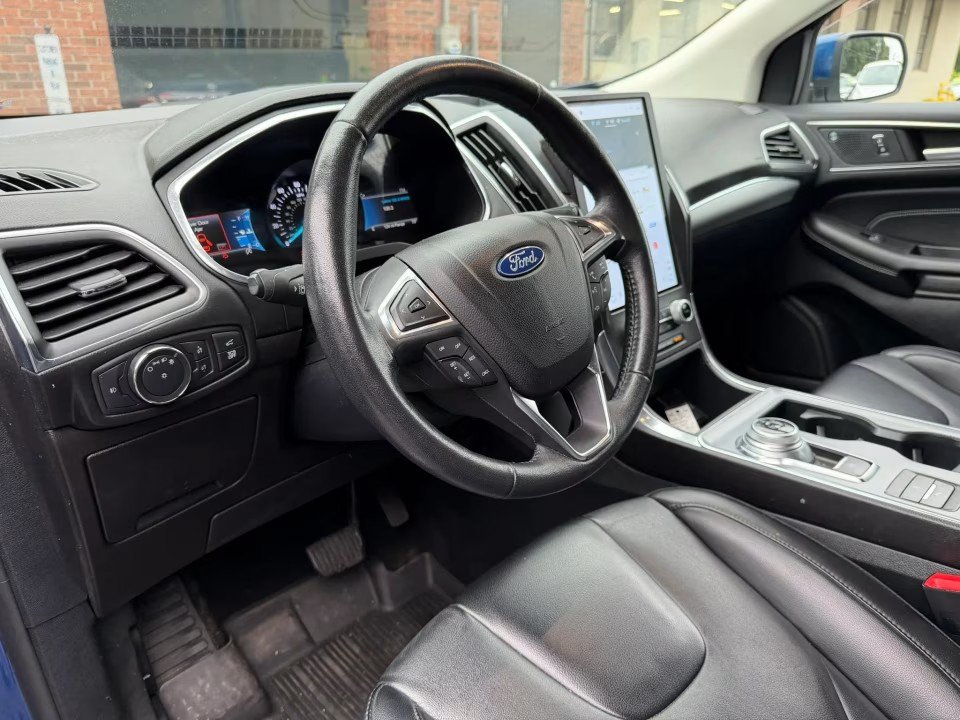 Used 2021 Ford Edge Titanium w/ Cargo Accessory Package AWD/4WD image 19