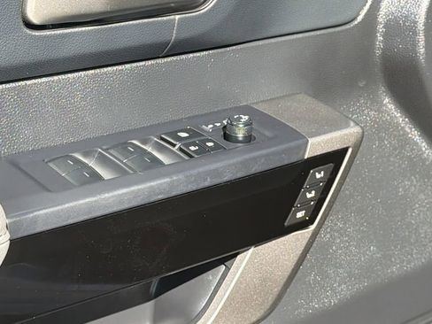 Used 2023 Toyota Tundra Limited w/ Power Package image 13