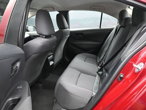 Used 2025 Toyota Corolla LE FWD image 22