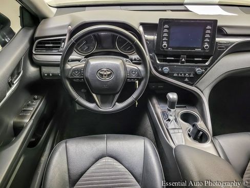Certified 2023 Toyota Camry SE image 13