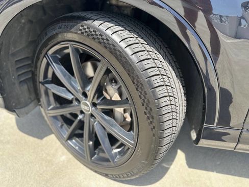 Used 2021 Audi Q7 3.0T Premium Plus w/ Executive Package AWD/4WD image 2