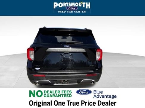 Certified 2022 Ford Explorer XLT w/ Equipment Group 202A image 32