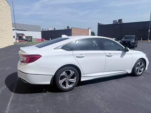 Used 2018 Honda Accord EX-L image 5