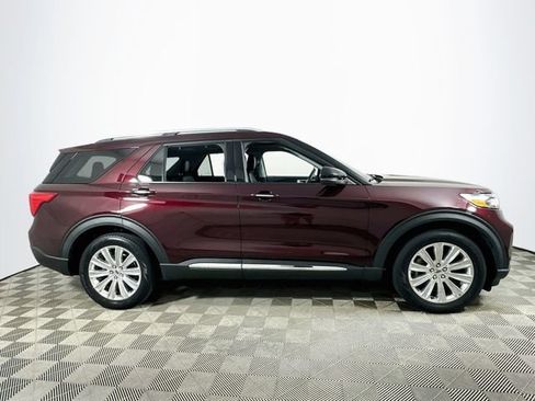 Used 2022 Ford Explorer Limited w/ Equipment Group 301A RWD image 2