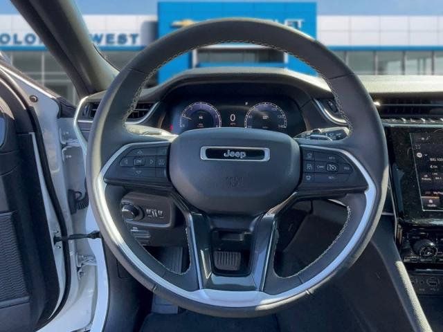 Used 2023 Jeep Grand Cherokee L Laredo AWD/4WD image 13
