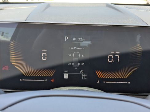 New 2026 Kia Sportage LX FWD image 34