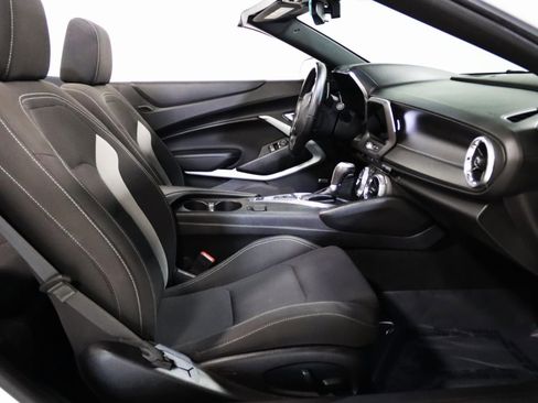 Used 2018 Chevrolet Camaro LT w/ RS Package image 50