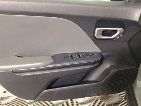 Used 2025 Kia K4 FWD image 30