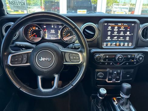 Used 2021 Jeep Wrangler Unlimited Sahara w/ Uconnect 4C Nav & Sound Group AWD/4WD image 14