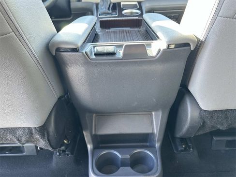 Used 2024 Toyota Sienna XLE image 15