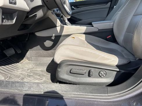 Certified 2018 Honda Accord EX-L image 16