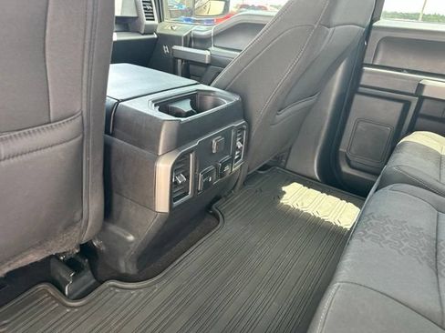 Used 2019 Ford F150 XLT w/ Equipment Group 302A Luxury AWD/4WD image 19